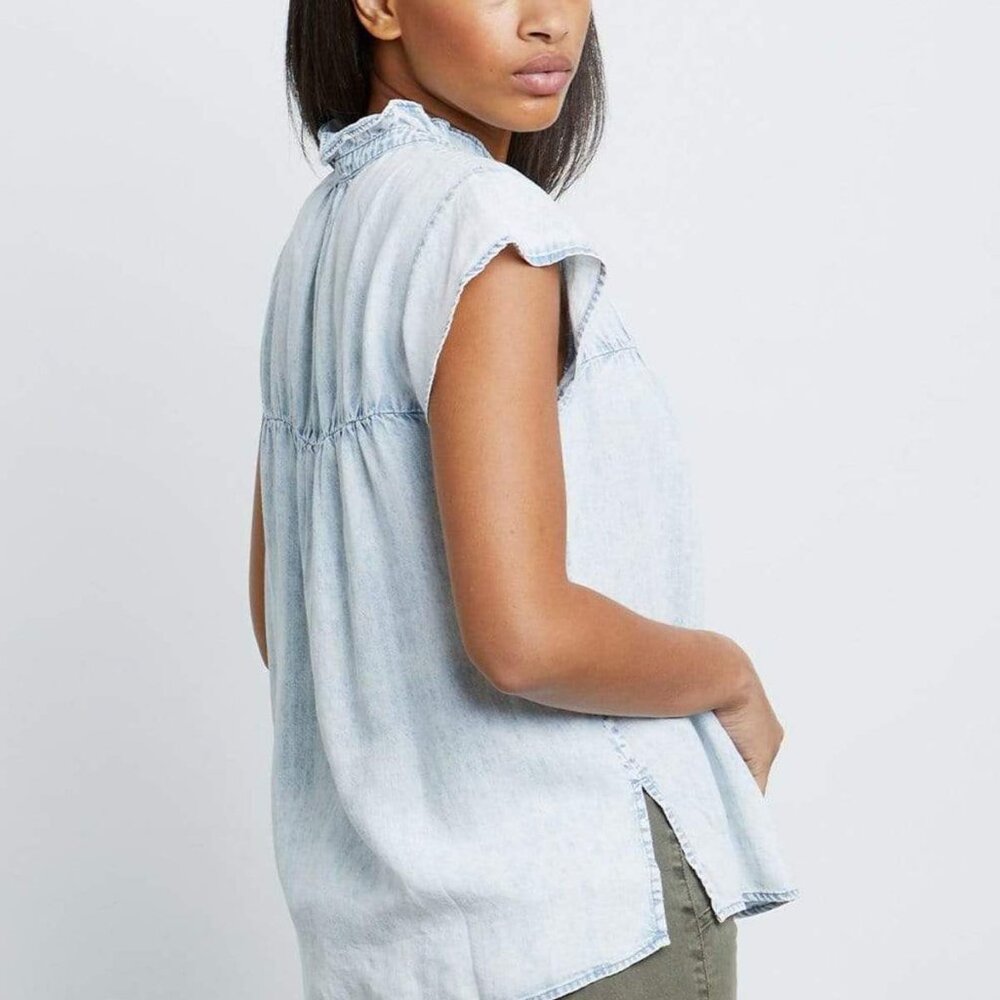 RAILS ruthie button down shirt in light acid wash (S) - Picture 3 of 15